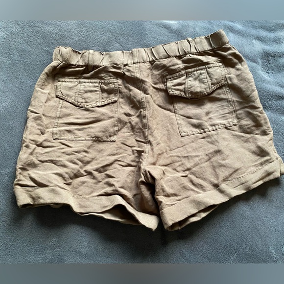 Womens Linen Shorts - Picture 4 of 4
